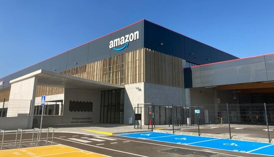 Amazon's logistic center in Mollet del Vallès on October 14, 2021