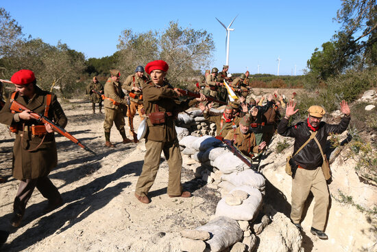 Republican and Francoism armies during a reenactment of the Battle of the Ebre on November 14, 2021 in the town of Fatarella