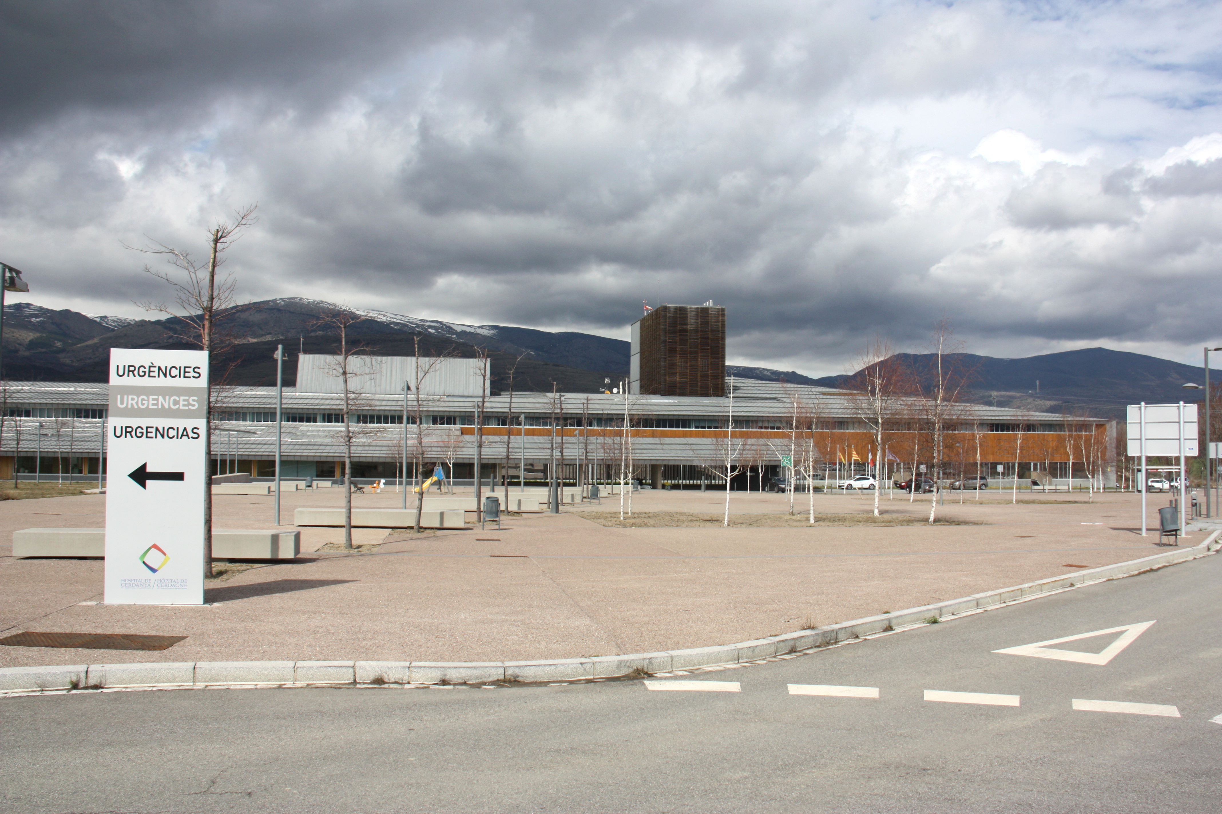 The façade of the Hospital de Cerdanya or Cerdanya Hospital in an archive picture of 2020