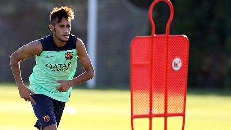Neymar on its first day training with Barça (by FC Barcelona)