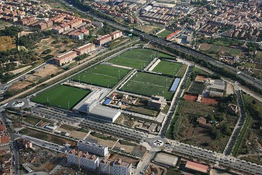 The Catalan club has bought the plot of land on the right-hand side of the image, next to its training facilities (by FC Barcelona)