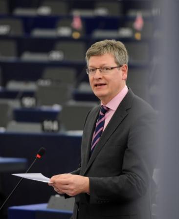 The European Commissioner for Employment, Lázló Andor, talking before Strasbourg's Plennary Session (by European Parliament)