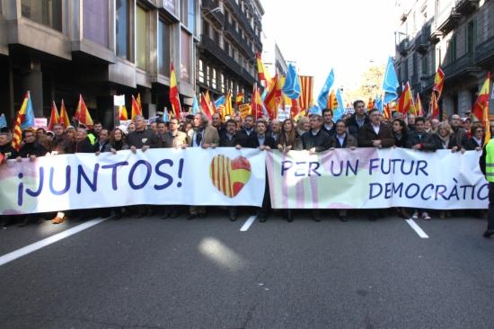 The demonstration's front banner (by R. Garrido)
