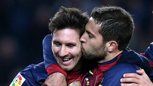 Leo Messi (left) and Jordi Alba (right) have been included in L'Équipe's XI (by FC Barcelona)