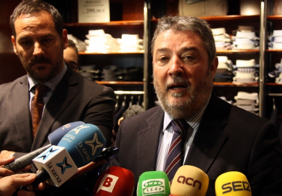 Fraile (right) and Fures (left) addressing the press (by G. Sánchez)