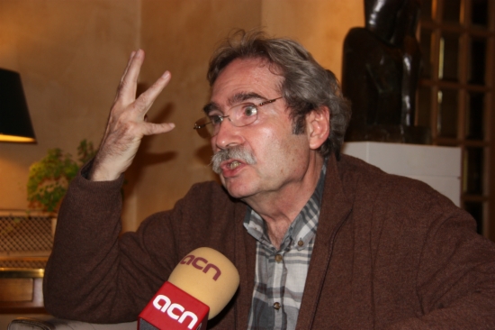 Jaume Cabré in an interview with ACN in Paris (by A. Segura)