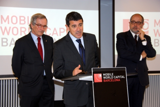 From left to right: Trias, Cordón and Puig presenting the Mobile Ready initiative (by J. R. Torné)