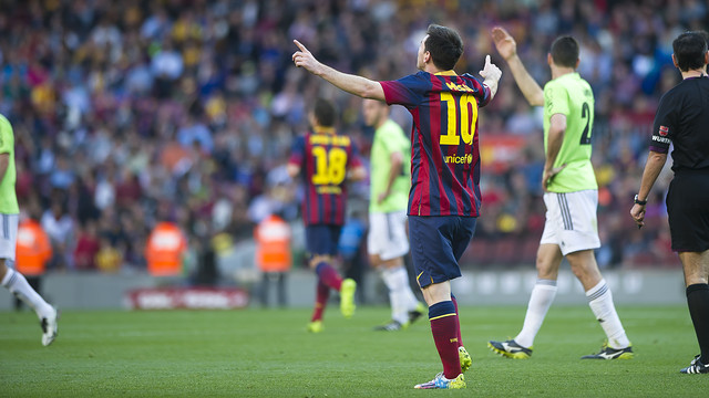 Messi scored 3 goals against Osasuna (by FC Barcelona)