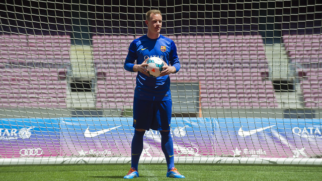 Marc-André Ter Stegen on Camp Nou's turf for the first time (by FC Barcelona)