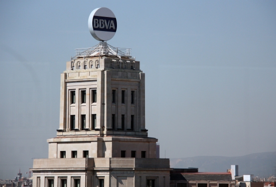 BBVA's main offices in Barcelona (by R. Pagano)