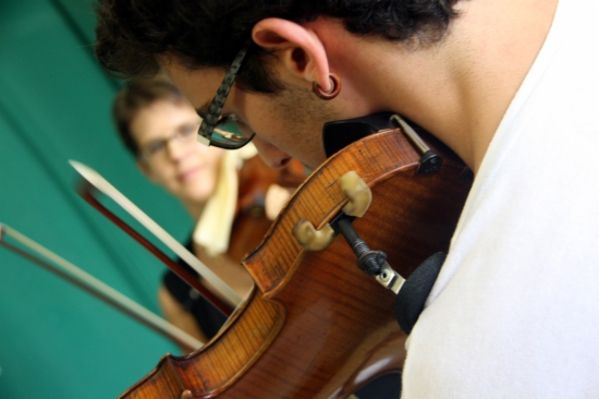 A student of the 2014 Solsona's International Music Academy (by E. Escolà)