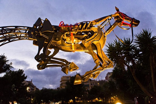 The Magic Horse that will be displayed in China (by Institut Ramon Llull)
