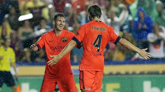 Leo Messi and Ivan Rakitic celebrate Barça's second goal against Llevant (by FC Barcelona)