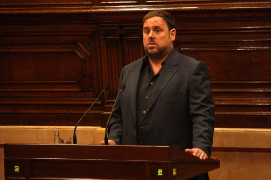 Oriol Junqueras, leader of the ERC, addressing the Catalan Parliament on Tuesday (by P. Mateos)