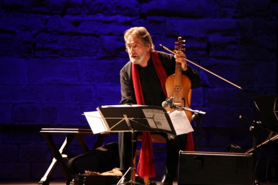 Jordi Savall in a recent concert (by R. Segura)