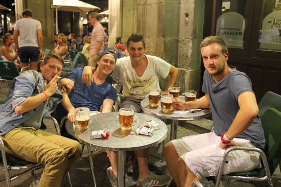 A group of tourists drinking beer in Barcelona (by N. Sinkeviciute)