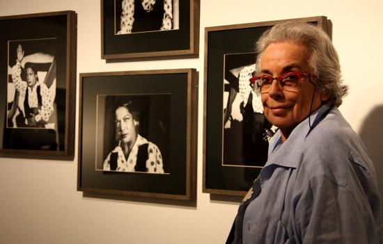 Colita in a recent exhibition of her pictures (by P. Cortina)