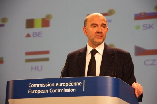 The European Commission has asked for "corrective measures" against the Autonomous Communities (by A. Casino)