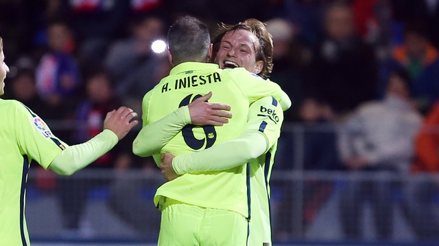 Both Iniesta and Rakitic scored against Huesca (by FC Barcelona)