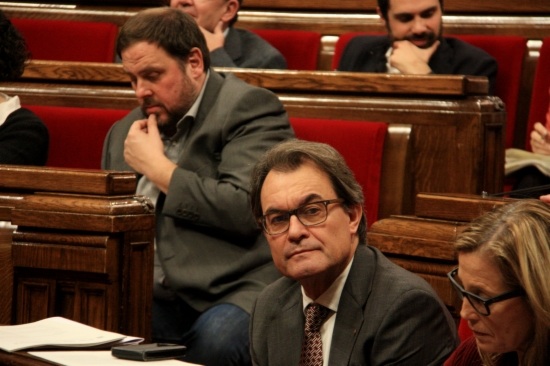The Catalan President, Artur Mas (right), and the ERC's leader, Oriol Junqueras (left) are negotiating about the budget but also about running together and calling early elections (by A. Moldes)
