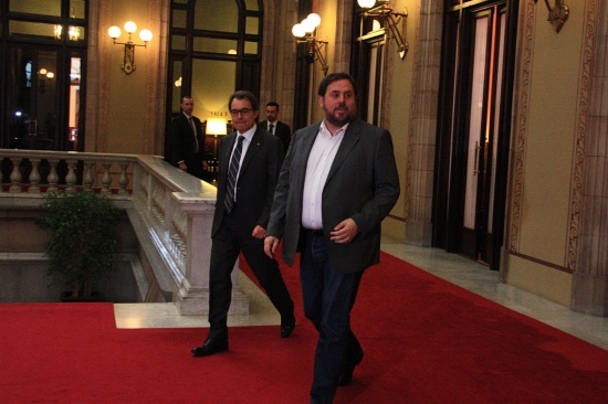 Artur Mas (left) and Oriol Junqueras after a meeting they had in the Catalan Parliament in December (by ACN)