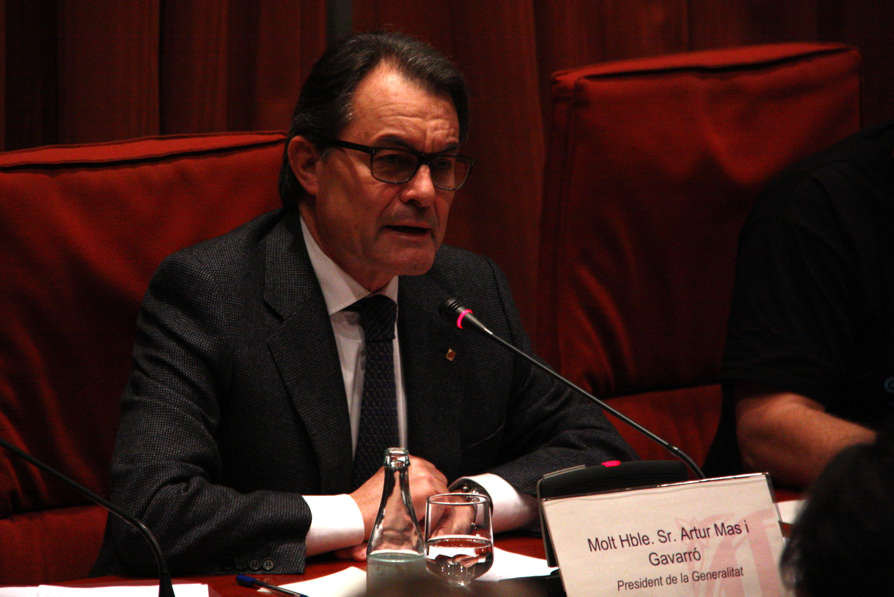 Catalan President Artur Mas appeared before the Anti-Corruption Commission (by Núria Julià)