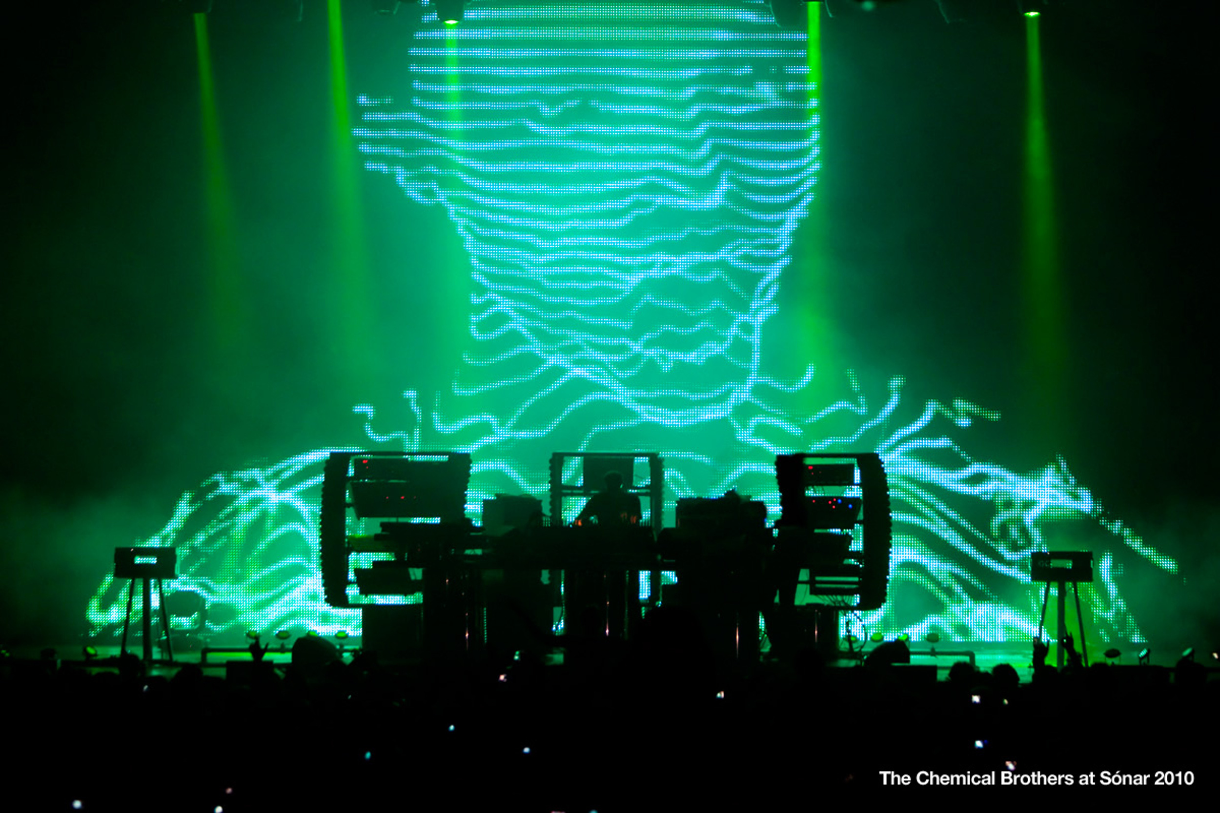 The Chemical Brothers in Barcelona in 2010 (by ACN)