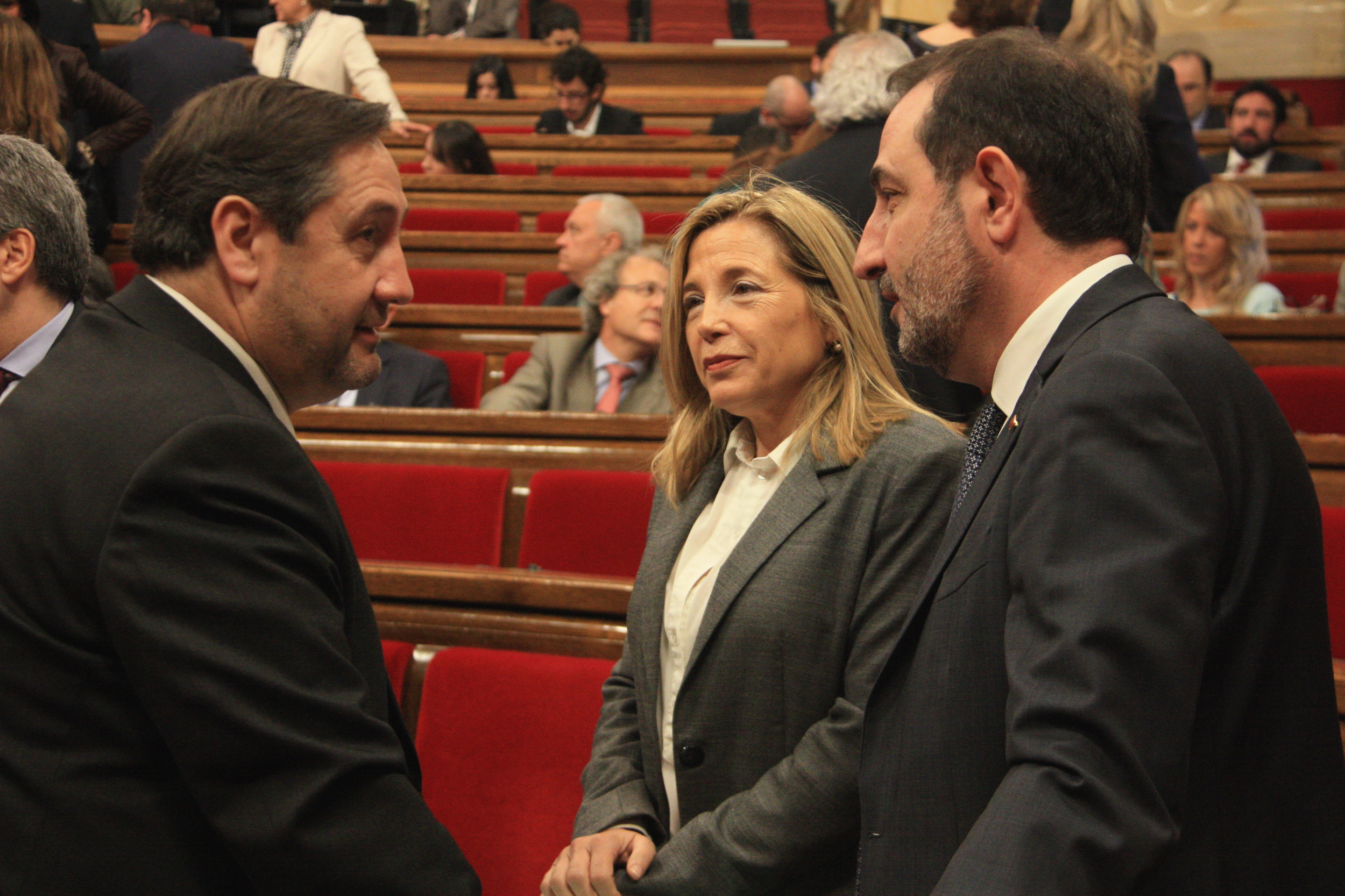 Joana Ortega, Ramon Espadaler and Josep Maria Pelegrí, from UDC, have quit the Catalan government (by ACN)