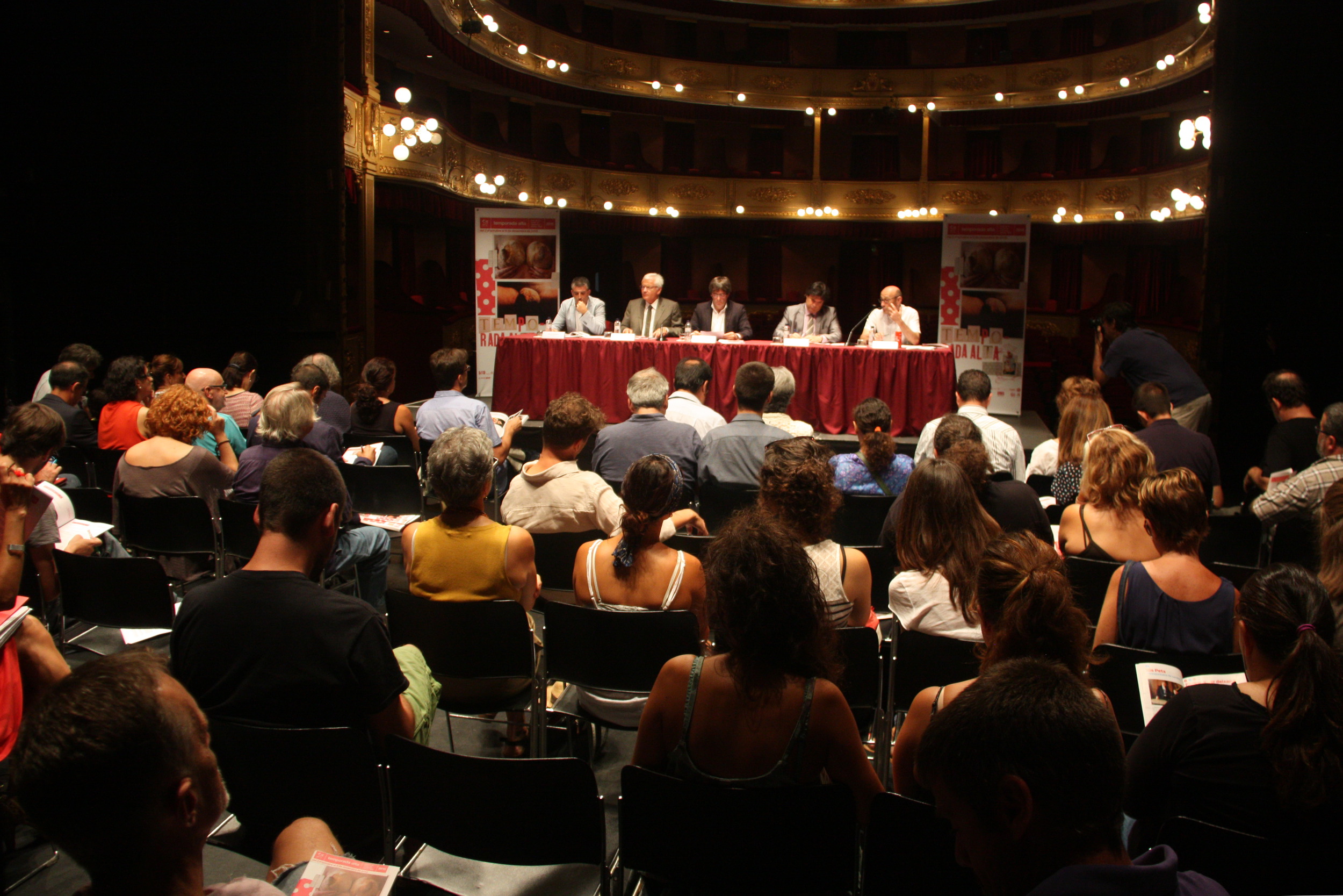 Presentation ceremony of Temporada Alta's programme, at Teatre Municipal de Girona (by ACN)