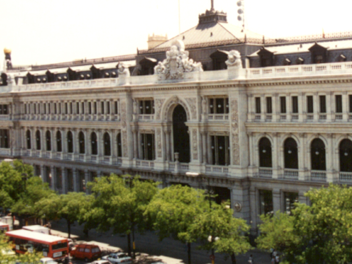 The Bank of Spain façade in Madrid (by ACN)