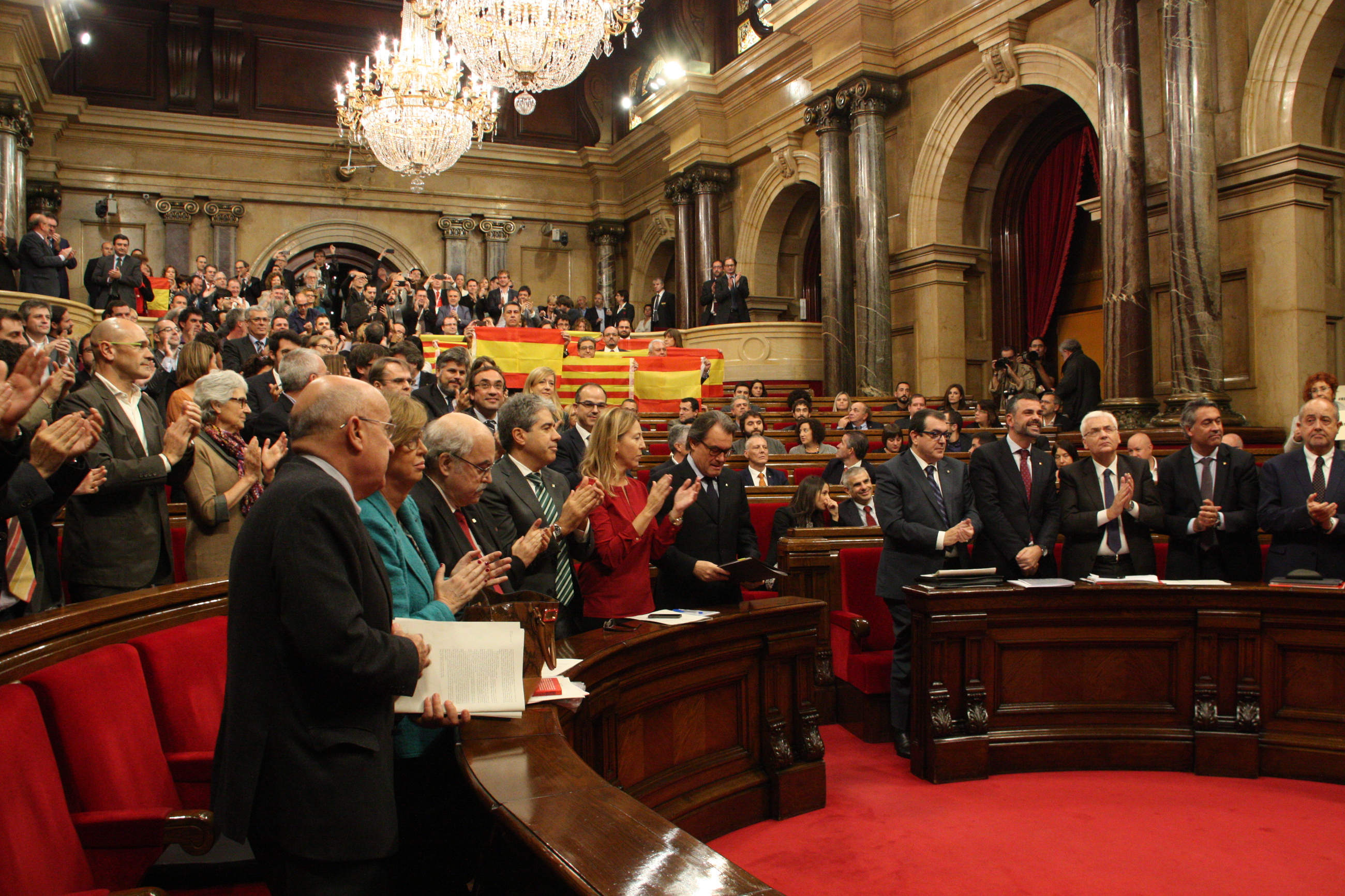 Image of the Parliament's plenary session in which the pro-independence declaration has been approved (by ACN)