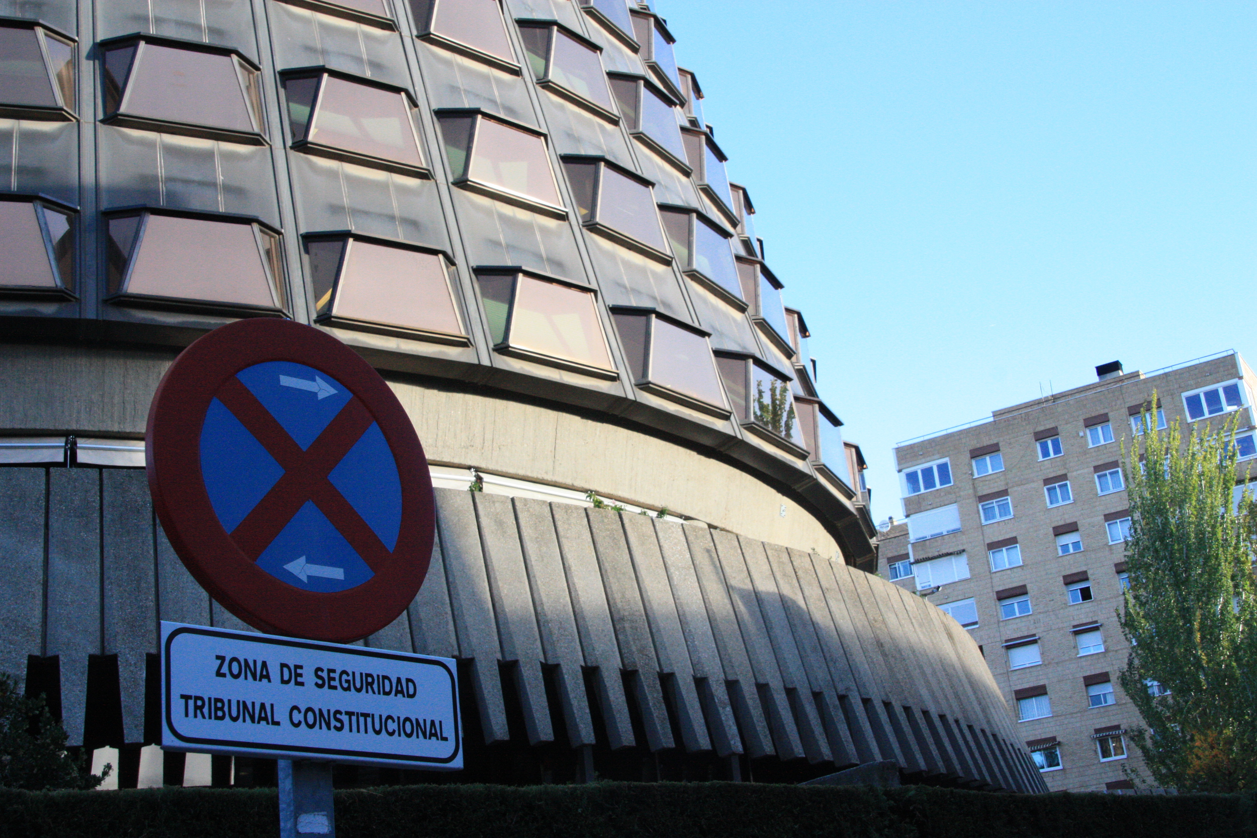 Image of the Spanish Constitutional Court building in Madrid (by ACN)