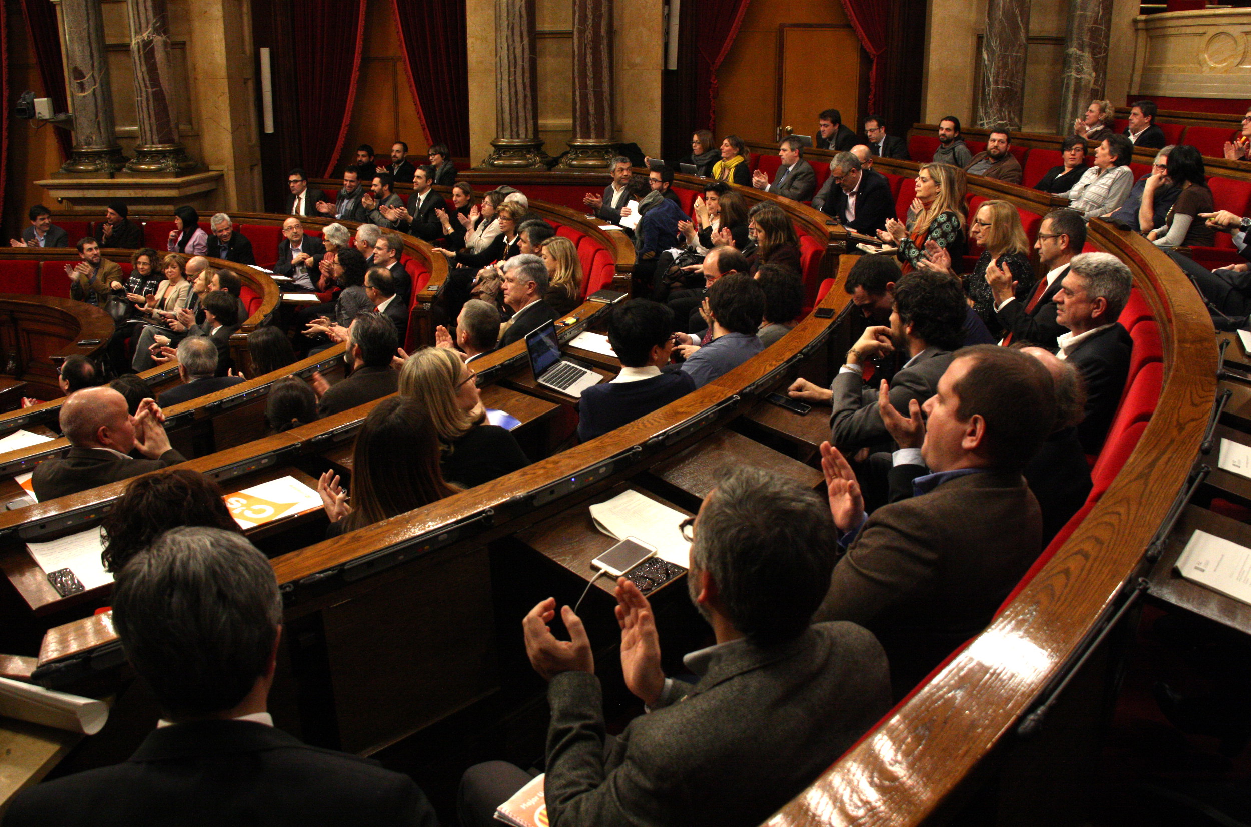 Image of the Parliament during the first plenary session of the new Catalan government (by ACN)