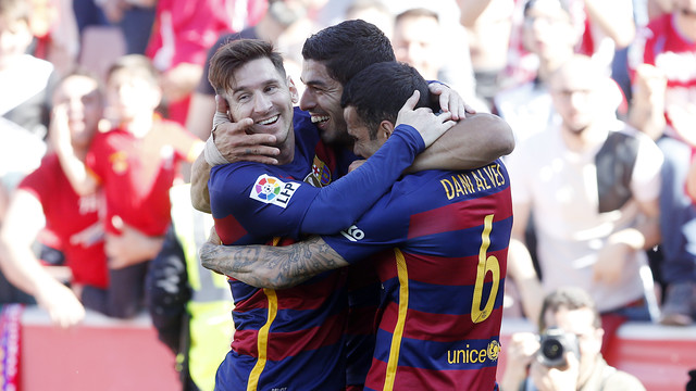 The players celebrating against Granada (by FCB)
