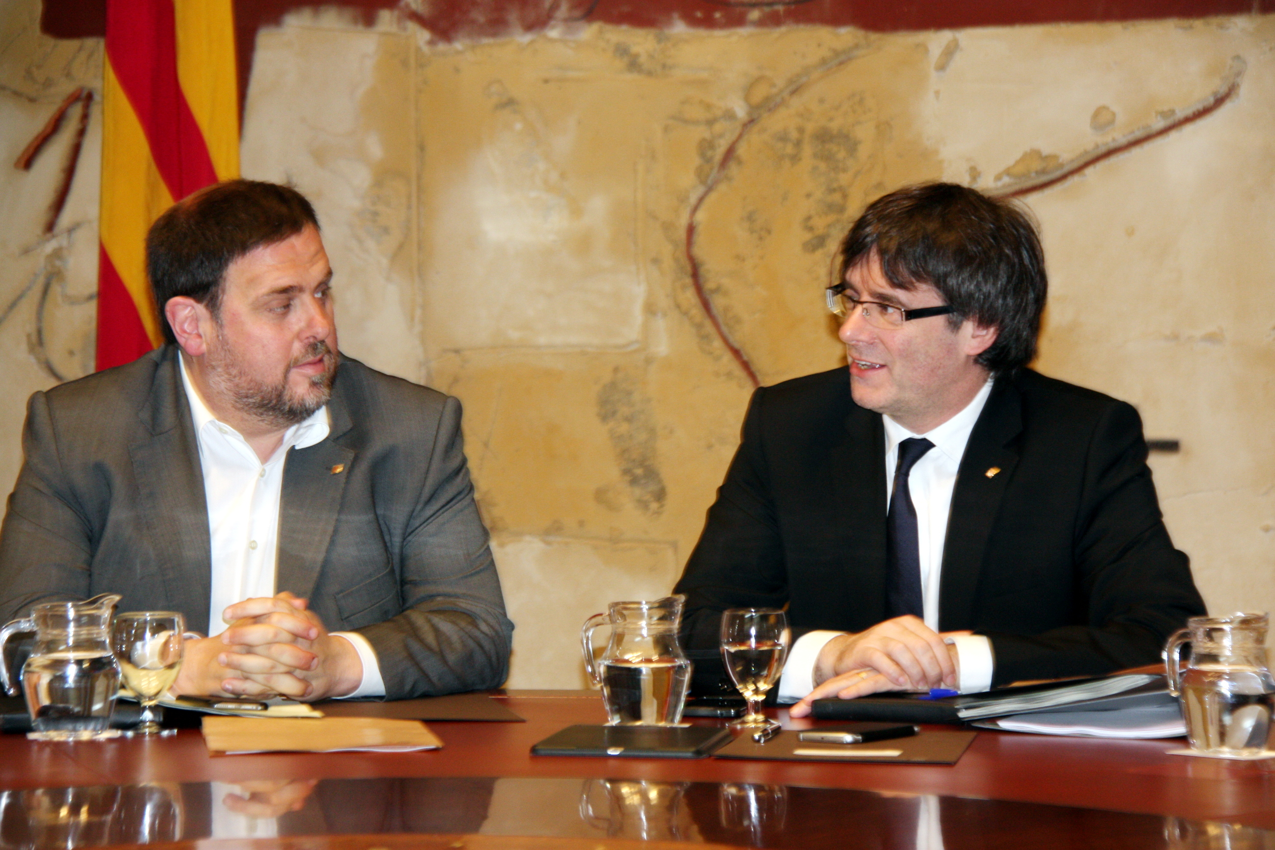 Catalan Vice President and Minister for Economy, Oriol Junqueras and Catalan President, Carles Puigdemont (by ACN)