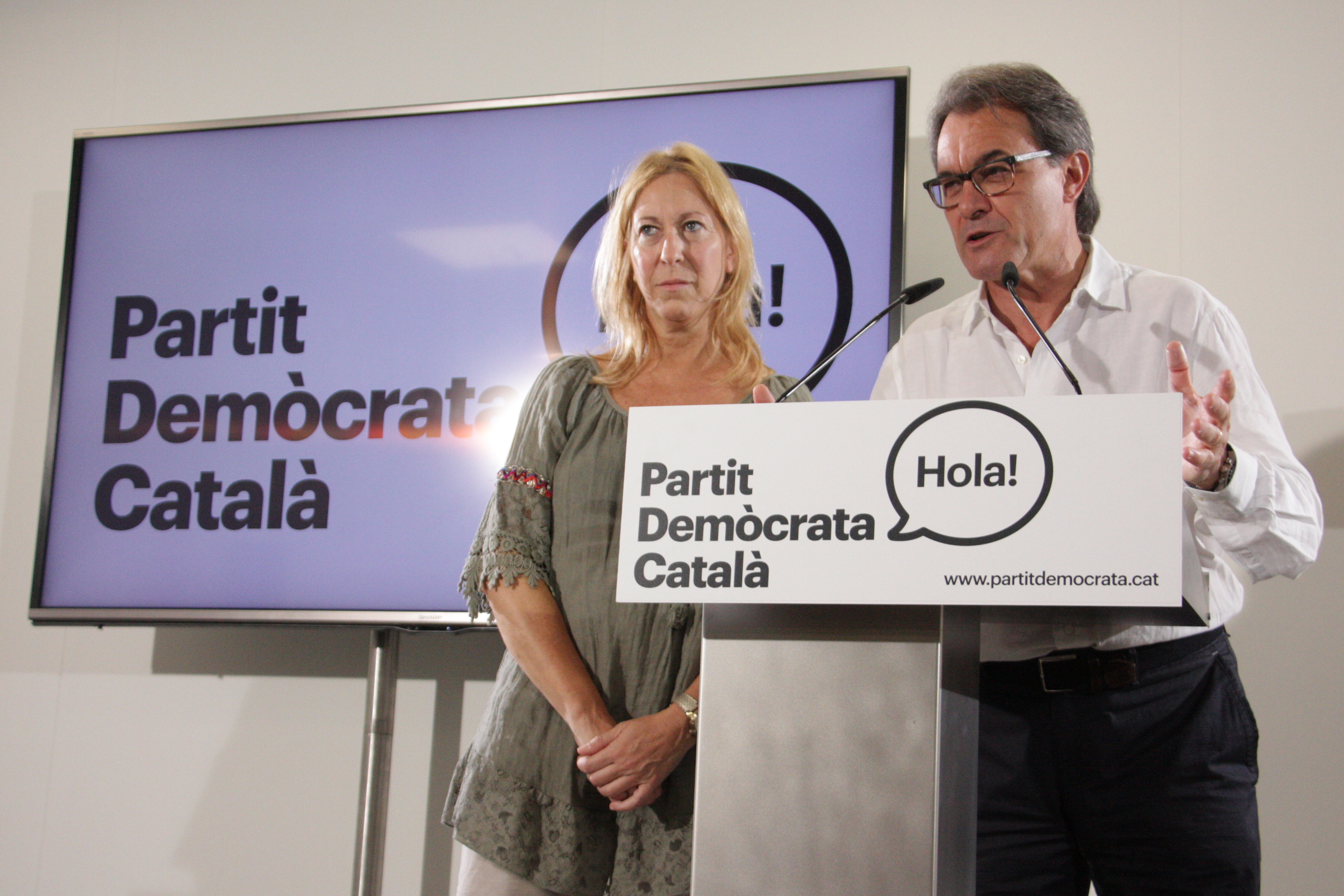 Former Catalan President, Artur Mas, and Catalan Government's Spokeswoman, Neus Munté, PDC's presidential tandem