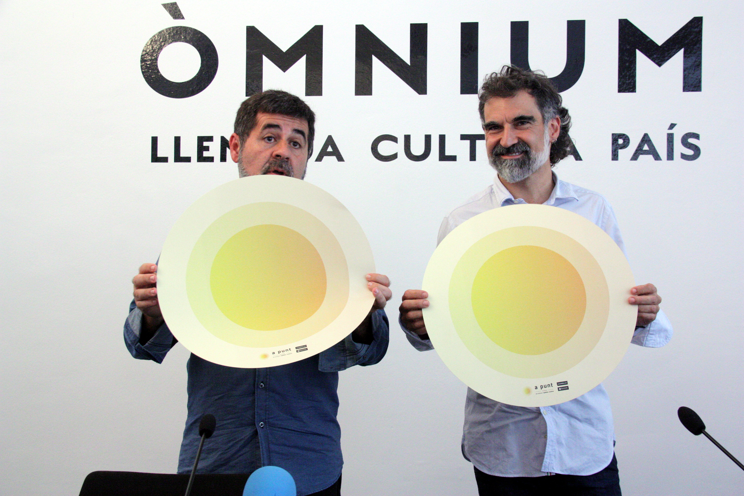 The President of the Catalan National Assembly, Jordi Sànchez, and that of Òmnium Cultural, Jordi Cuixart, representing the two main organisations behind the last massive pro-independence mobilisations on Catalonia's National Day (by ACN)