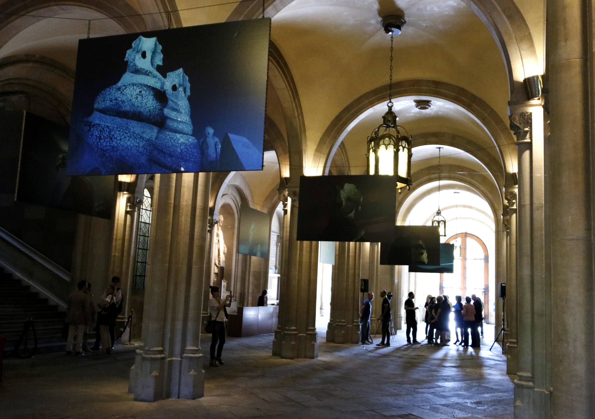 Gaudí's photo exhibition at Barcelona's University Hall (by ACN)