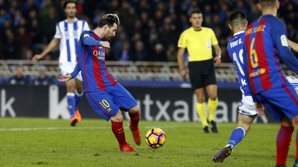 Leo Messi fired in the equaliser at Anoeta on the hour mark (by FCB)