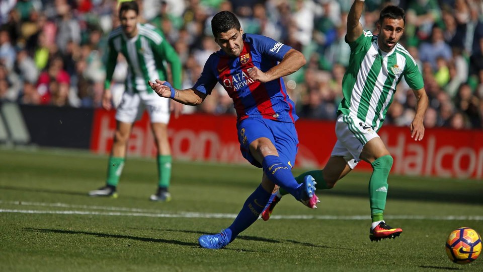  A Luis Suárez goal made sure Barça are not coming home from Seville empty-handed (by FCB)