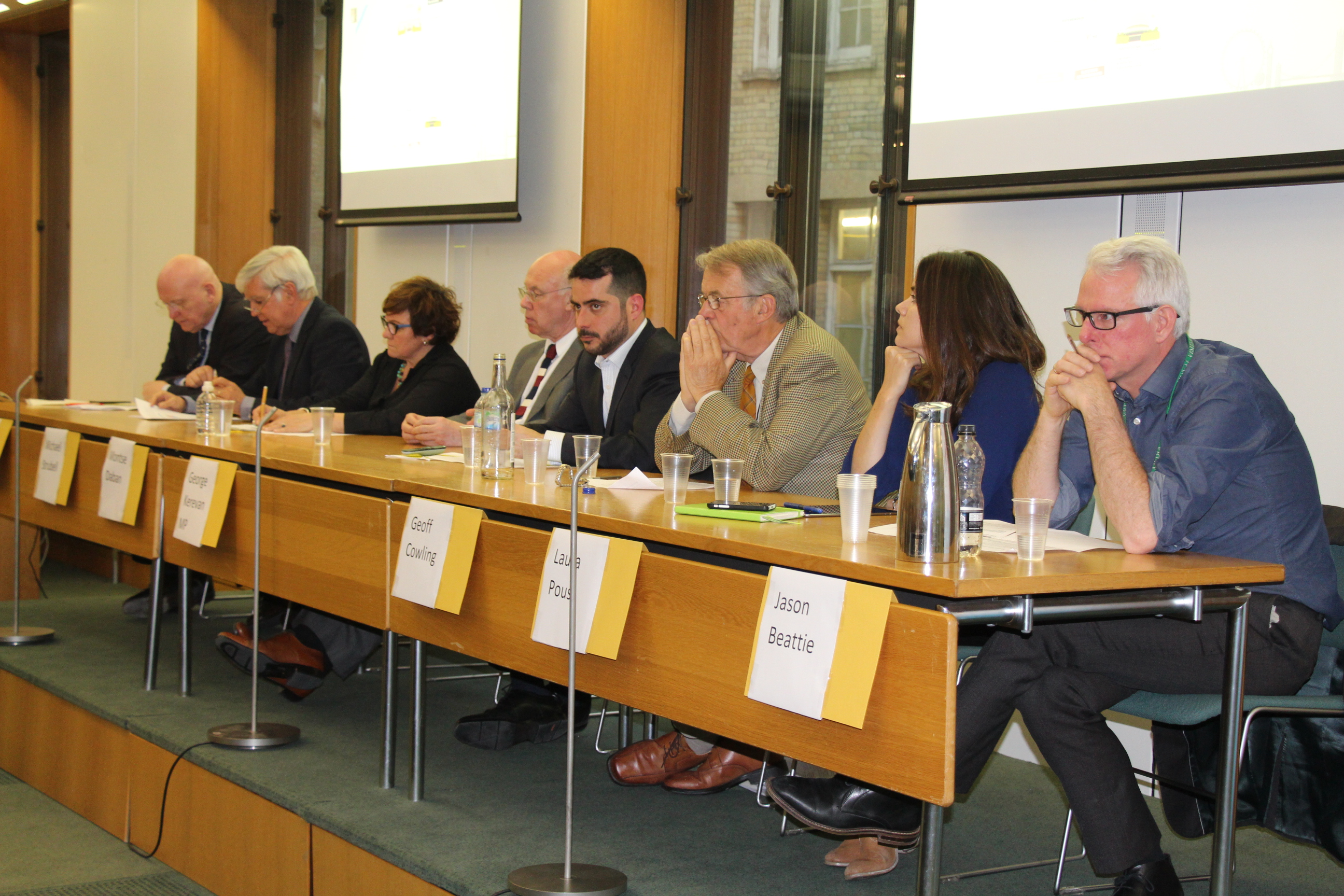 The speakers at the debate 'A democratic solution for Catalonia', organised by the APPG on Catalonia and ANC England at 'Atlee Suite', in the British Parliament (by ACN)