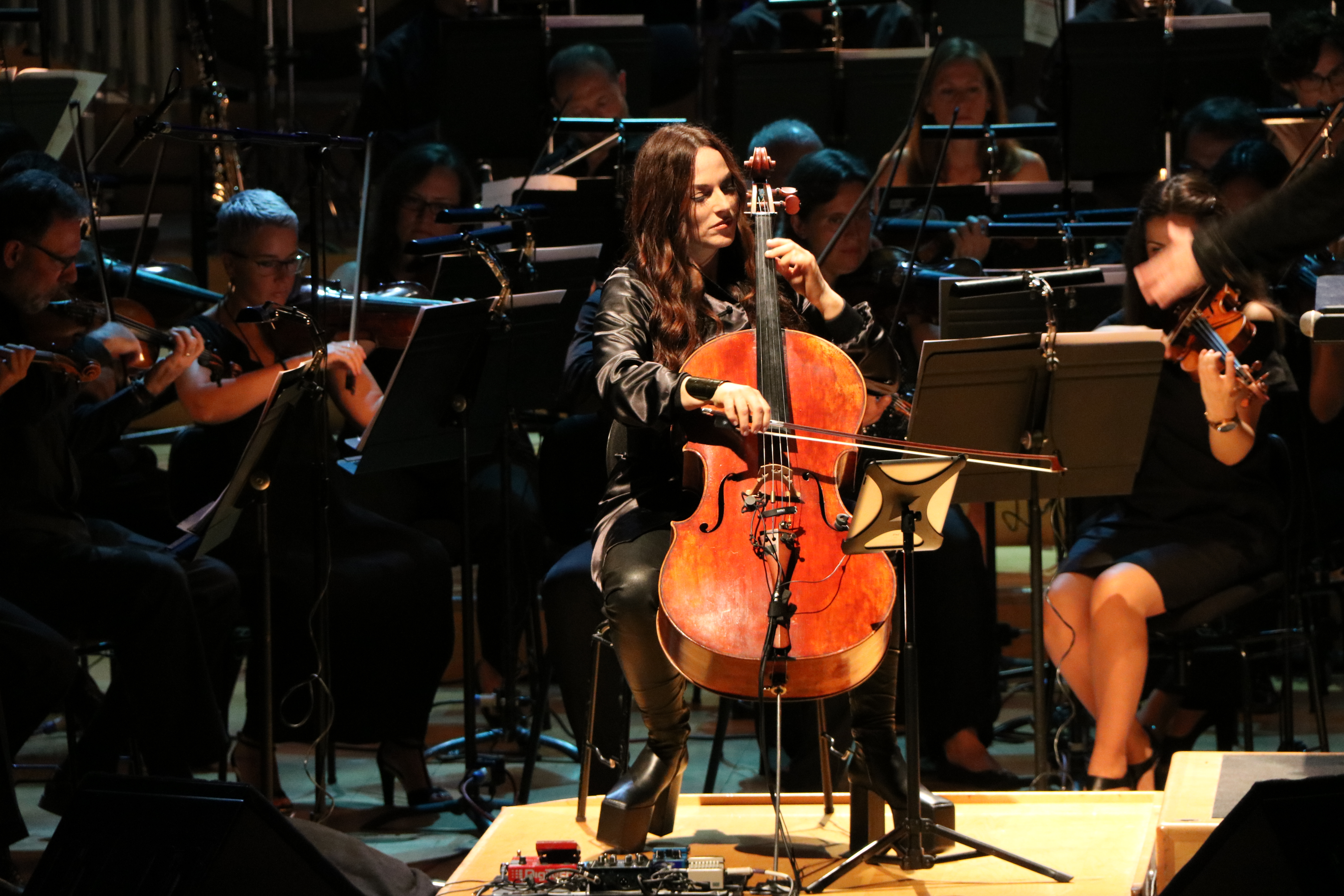 Maya Beiser joined the orchestra as the soloist cello