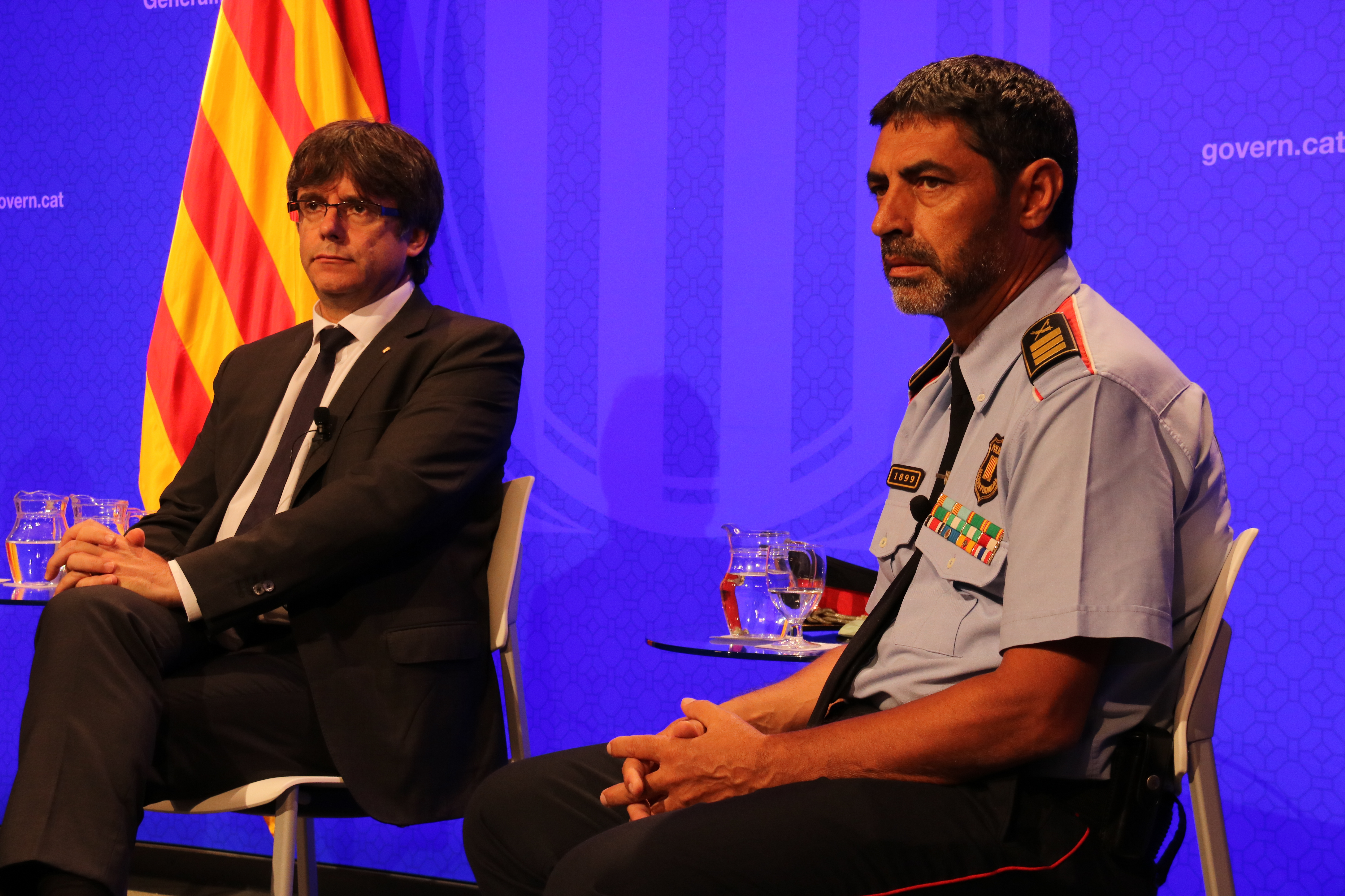 The Catalan president, Carles Puigdemont, and the Catalan police chief officer, Josep Lluís Trapero (by Guifré Jordan)