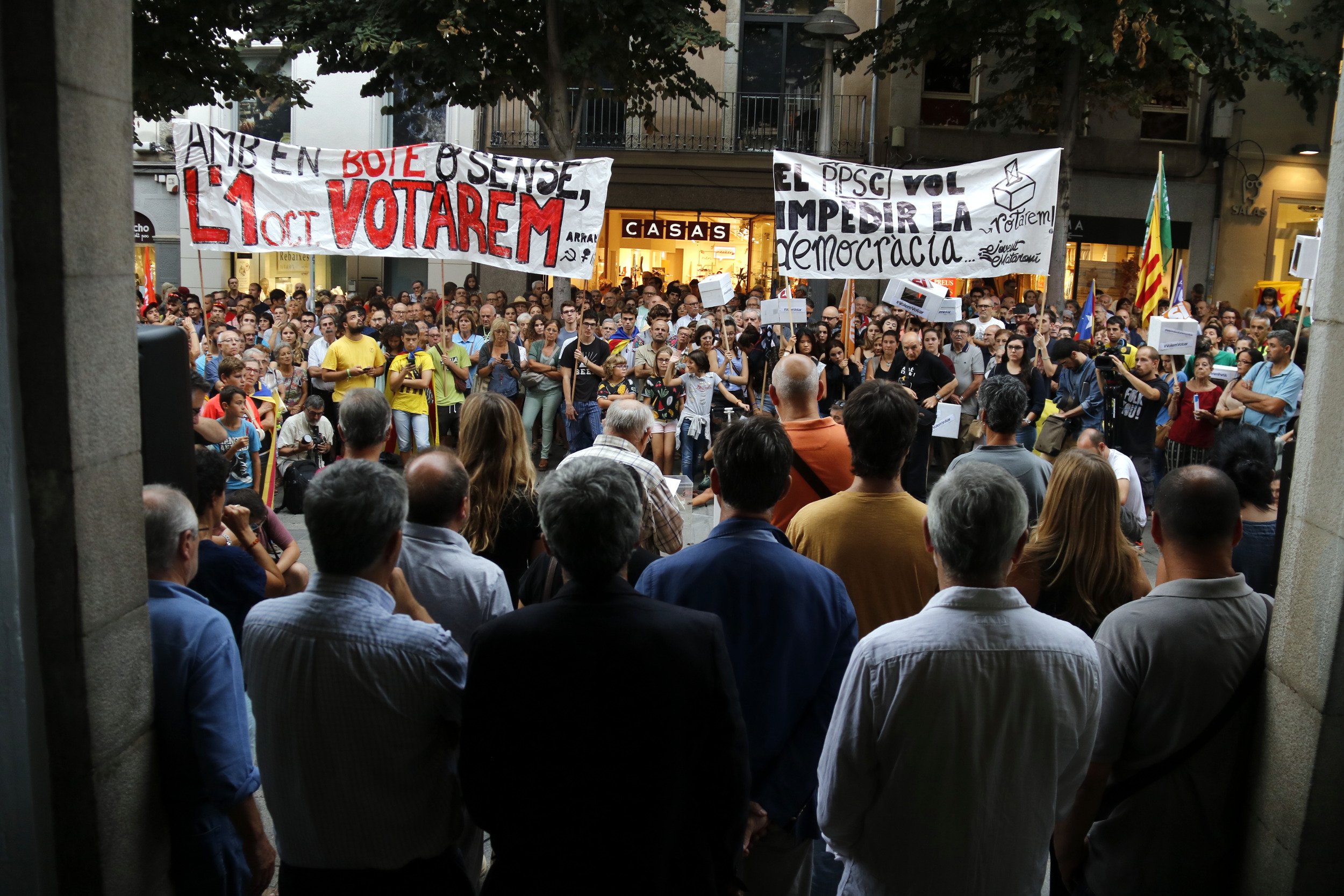 Demonstration in Mataró to support the October 1 referendum