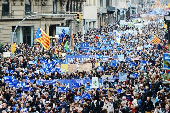Demonstration in Barcelona in favor of hosting refugees (by ACN)