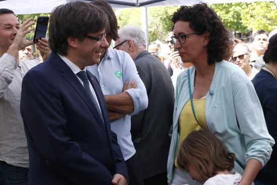 The Catalan president, Carles Puigdemont, with Esquerra's secretary general, Marta Rovira