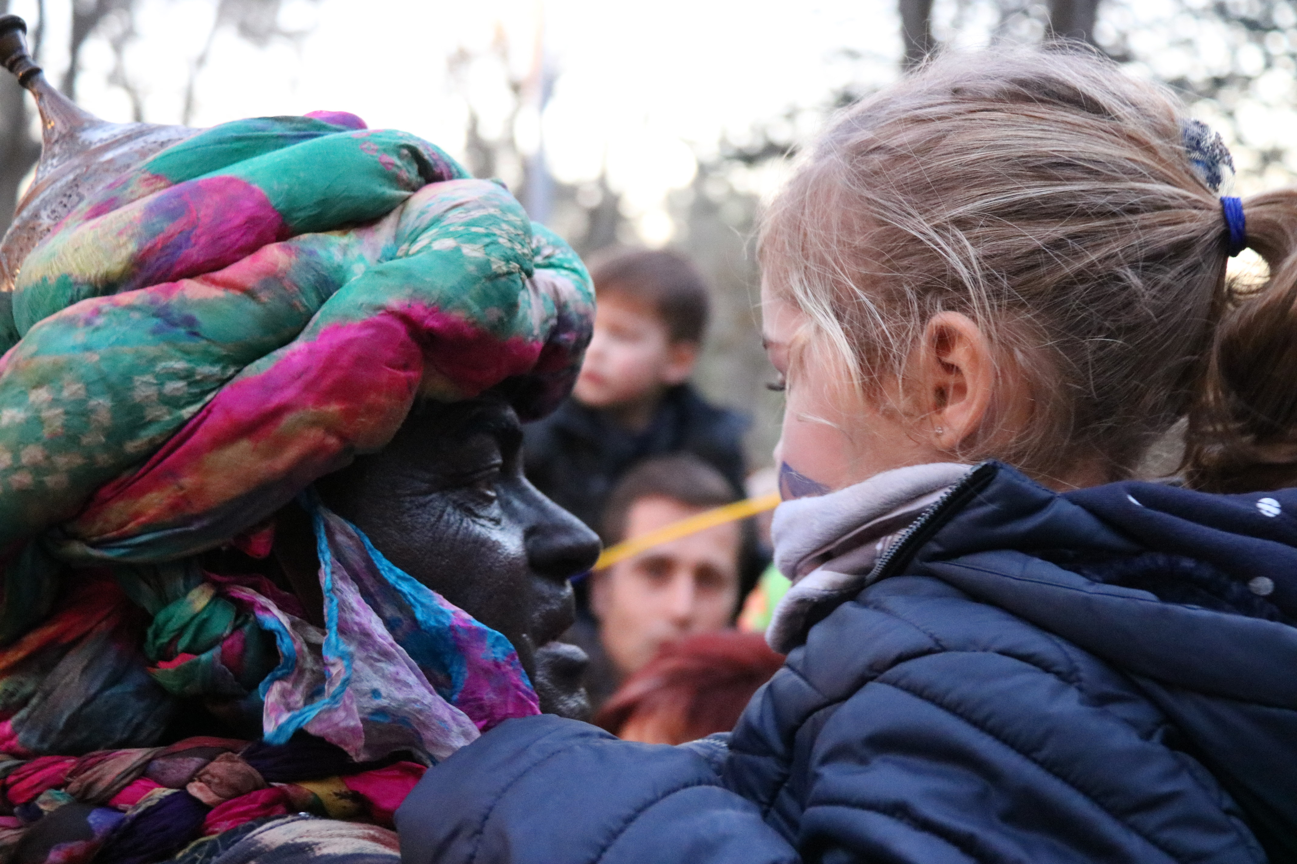 A white man with his face painted black to portray Balthazar, one of the Three Wise Men, in Girona (by Gerard Vilà)