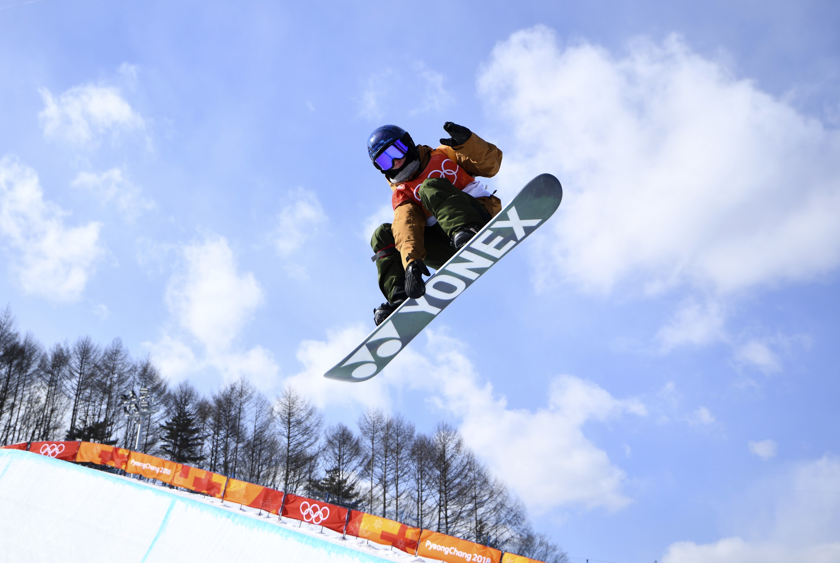 Snowboarder Queralt Castellet training in South Korea (by Mike Blake/Reuters)
