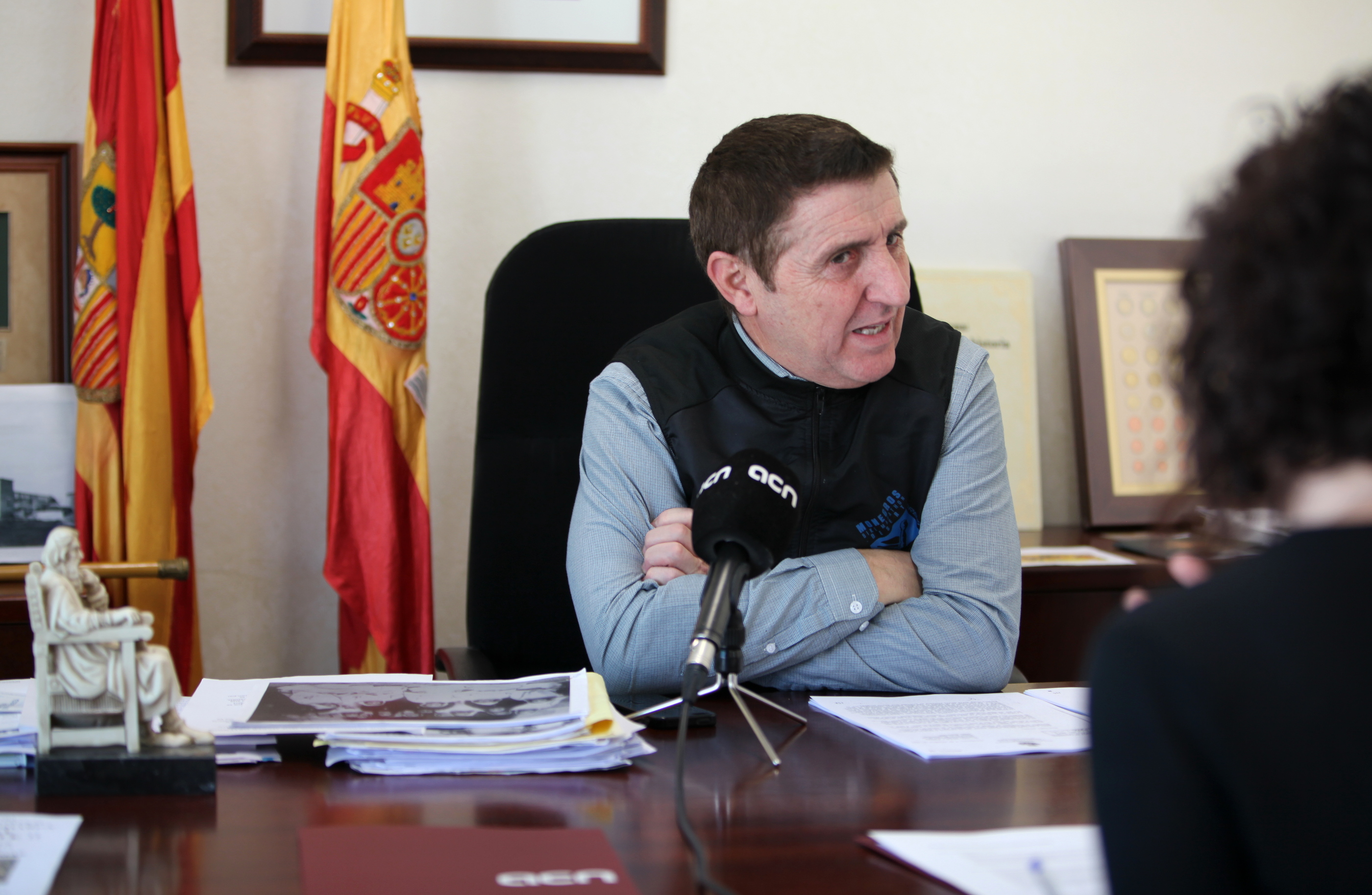 The mayor of Vilanova de Sixena, Ildefonso Salillas, during an interview with the Catalan News Agency on February 9 2018 (by Albert Segura)