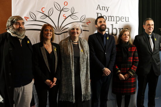 Catalan authorities at the launching of Fabra Year (by Pere Francesch)